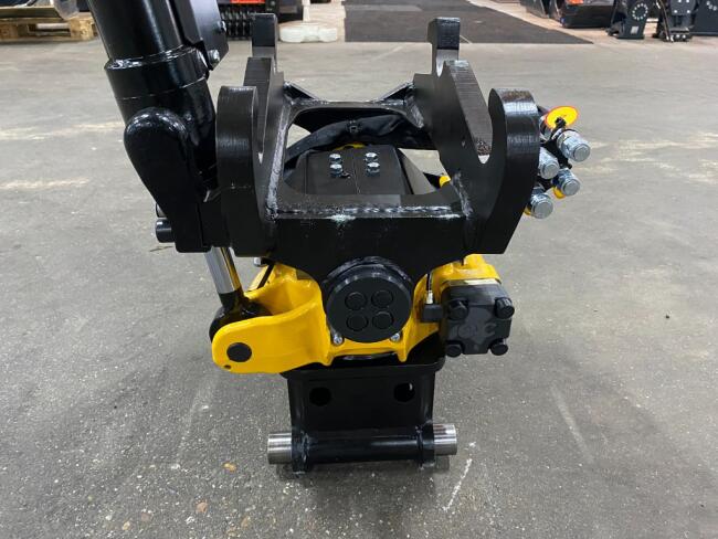 2025 Engcon EC204 Tiltrotator CW05-CW05 SS0 (afneembaar) ADV332 | Aanbouwdelen | Draaikantelstuk