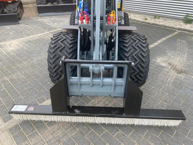 2025 Giant Inveegborstel 120 - 150 - 175cm ADV334 | Aanbouwdelen | Veegmachine / Borstel