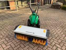 Ferrari MF 530 Grifon GX270 Veegmachine VK8043 | Tuin / Parkmachine | Grasmaaier/Veegmachine