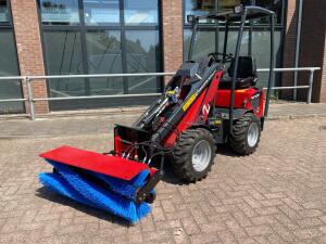 2022 M-Sweep HSTV400 P/105cm Veegmachine