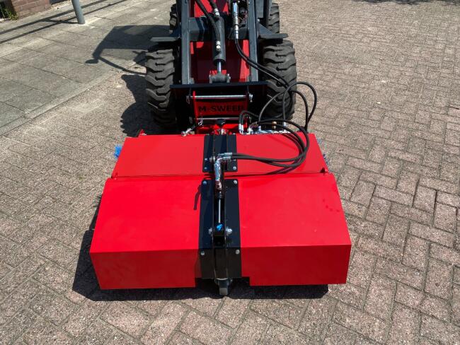 1 M-Sweep MSV 400 105cm Veegmachine VK8500 | Aanbouwdelen | Veegmachine / Borstel
