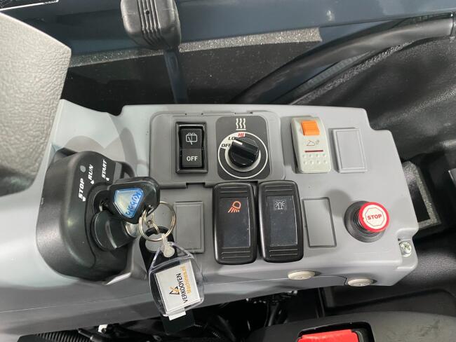 2026 Kubota KX027-4 Hi Spec + Engcon EC204-CW05 ADV1047 | Graafmachine | Minigraver