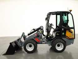 2025 Giant G2200E X-tra (Cabine) VK9185 | Wiellader | Mini Shovel