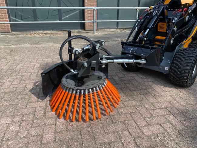 2025 Giant Onkruidborstel Compact tbv SKID / G1200 ADV1086 | Aanbouwdelen | Onkruidborstel