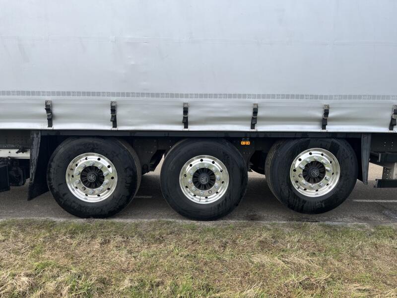 2018 Schmitz Cargobull 3CB 3ST Schuifzeil Oplegger - Liftas - Laadklep - Schuifdak - Alcoa LT587 | Transport | Opleggers