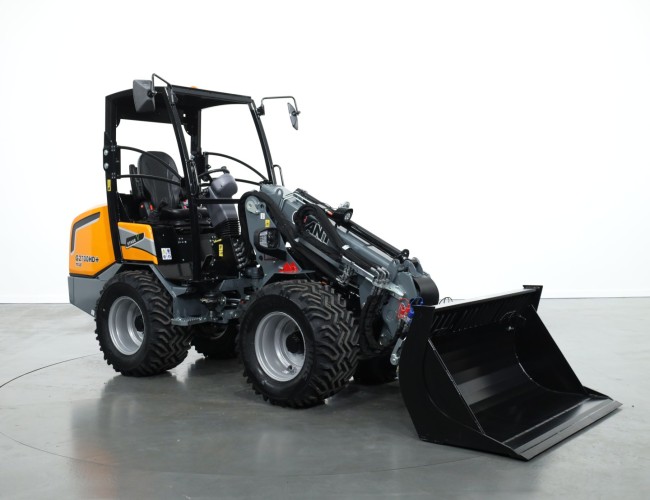 2023 Giant G2700 TELE HD+ VK9316 | Wiellader | Mini Shovel