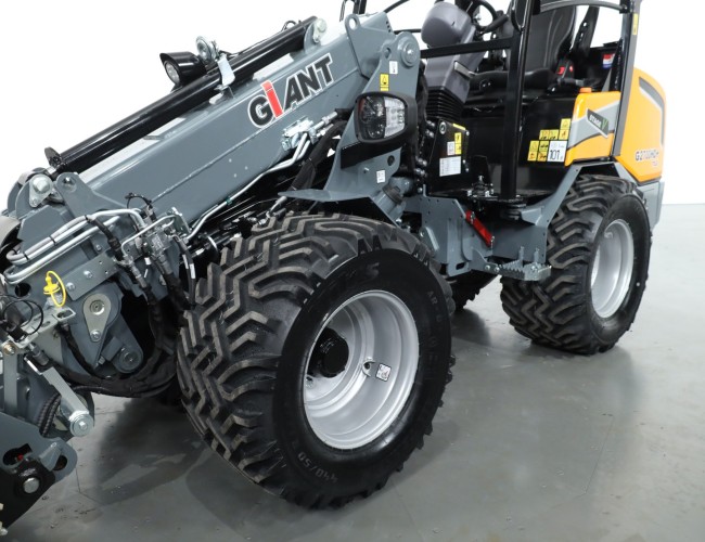 2023 Giant G2700 TELE HD+ VK9316 | Wiellader | Mini Shovel