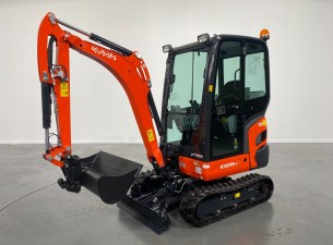 1 Kubota KX019-4 ADV1114