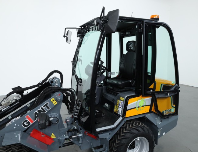 2024 Giant G2700E X-tra (Cabine) VK9545 | Wiellader | Mini Shovel