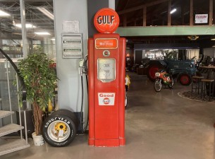 1947 Wayne 70 Gulf Benzinepomp DV1192