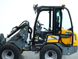 2024 Giant G2700 HD+ (Cabine) VK9789 | Wiellader | Mini Shovel