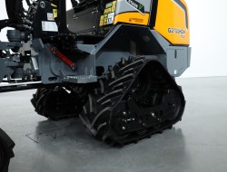 1 Giant G2700 TELE HD+ TRACKS ADV1155 | Wiellader | Mini Shovel