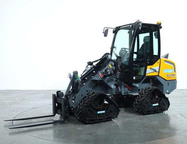 1 Giant G2700 TELE HD+ TRACKS ADV1155 | Wiellader | Mini Shovel