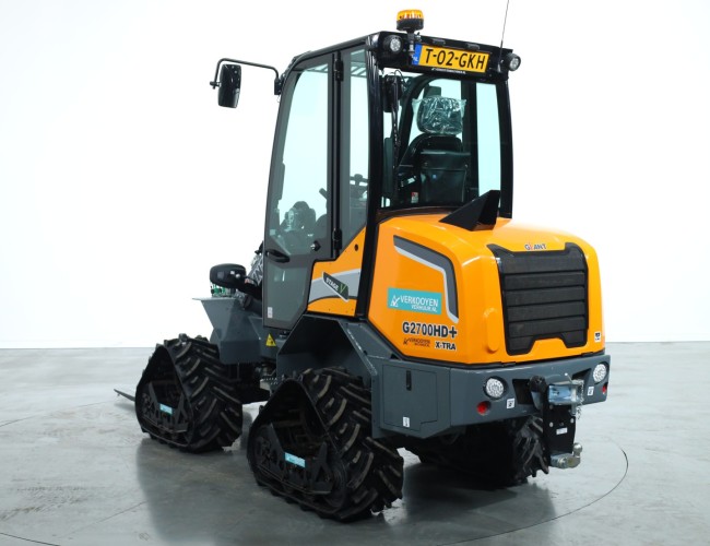 1 Giant G2700 TELE HD+ TRACKS ADV1155 | Wiellader | Mini Shovel