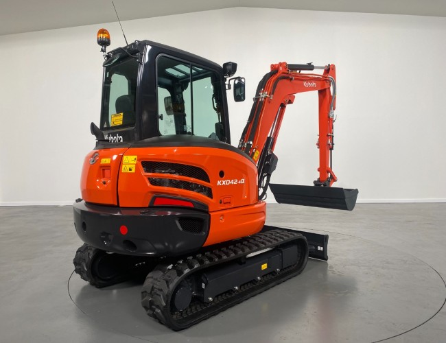 1 Kubota KX042-4 alpha ADV1159 | Graafmachine | Minigraver