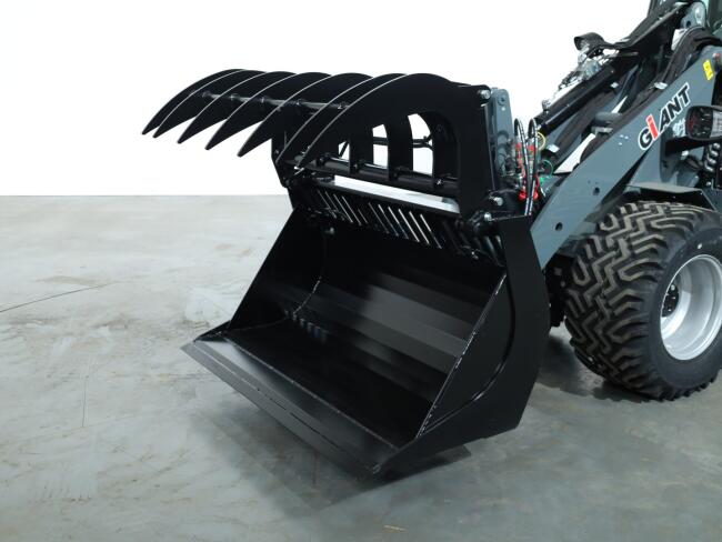 2025 Giant Puinbak met bovenklem 150cm (gesneden tanden) ADV1160 | Aanbouwdelen | Pelikaanbak