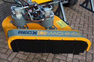 2025 Becx HS75HR Heggensnoeier