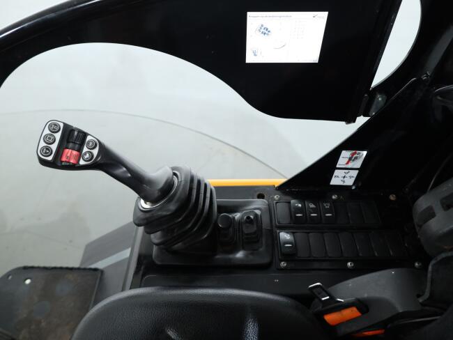 2020 Giant G2700 HD+ VV1463 | Wiellader | Mini Shovel