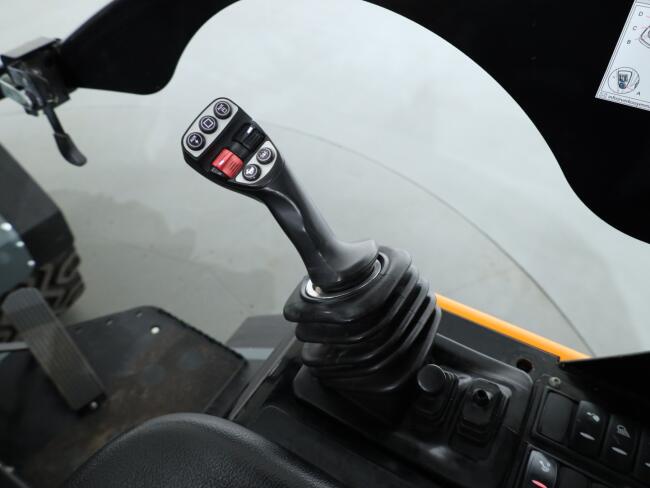 2020 Giant G2700 HD+ VV1463 | Wiellader | Mini Shovel