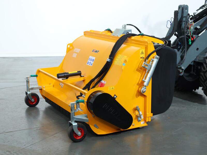1 Giant Klepelmaaier 160cm met hydr opvangbak (50-60ltr) VV1467 | Aanbouwdelen | Klepelmaaier