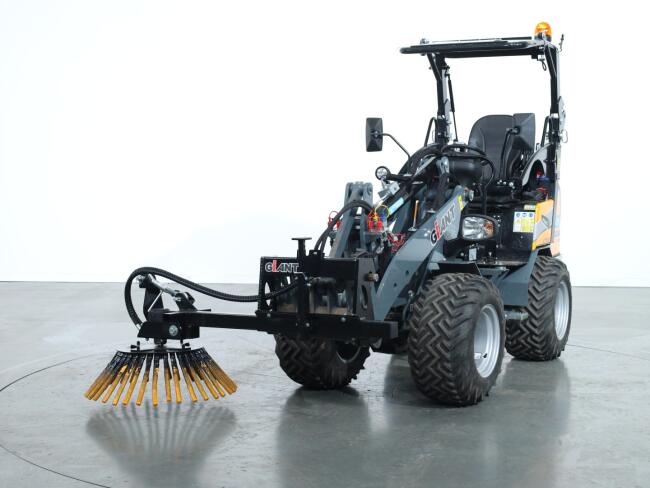 2025 Giant Onkruidborstel vast GA200 ADV1287 | Aanbouwdelen | Onkruidborstel