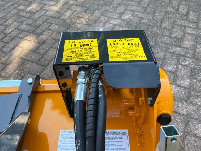 2025 Giant Grondfrees 125cm Max 33L Frontaanbouw VK10145 | Aanbouwdelen | Grondfrees