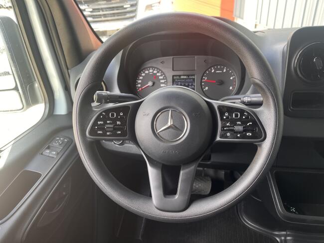2024 Mercedes-Benz Sprinter 315 CDI 1.9 L3H2 + Easyloader Laadklep VT855 | Transport | Bedrijfswagens