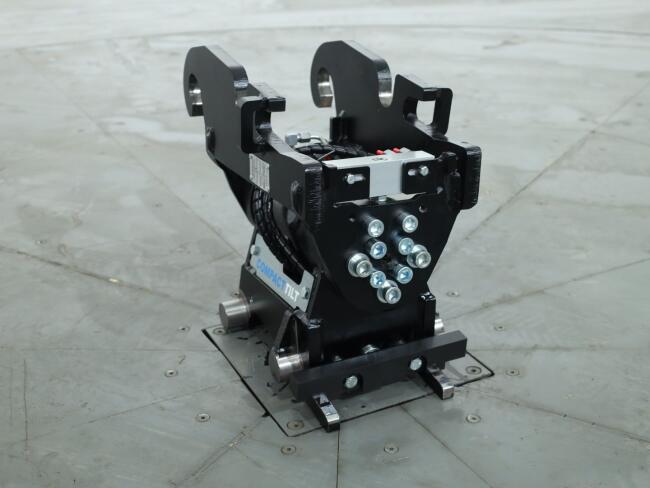 2026 Compacttilt CT3 Kantelstuk CW05 - CW05 Afneembaar ADV1299 | Aanbouwdelen | Kantelstuk