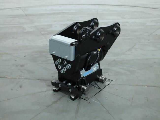 2026 Compacttilt CT6-HS2 Kantelstuk CW05 - KX037 / KX042 / U36 ADV1305 | Aanbouwdelen | Kantelstuk