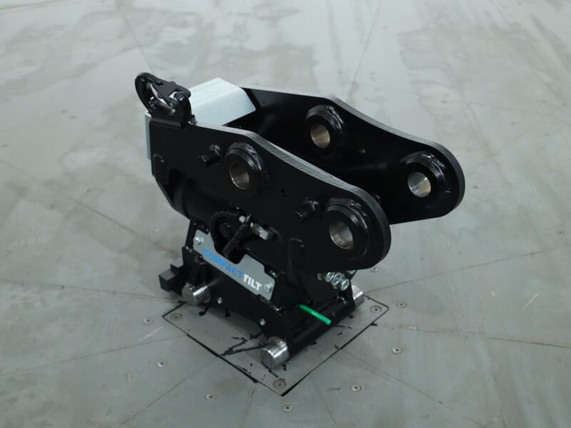 2026 Compacttilt CT6-HS2 Kantelstuk CW05 - KX037 / KX042 / U36 ADV1305 | Aanbouwdelen | Kantelstuk