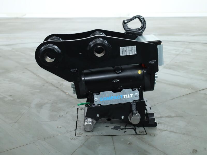 2026 Compacttilt CT6-HS2 Kantelstuk CW05 - KX037 / KX042 / U36 ADV1305 | Aanbouwdelen | Kantelstuk