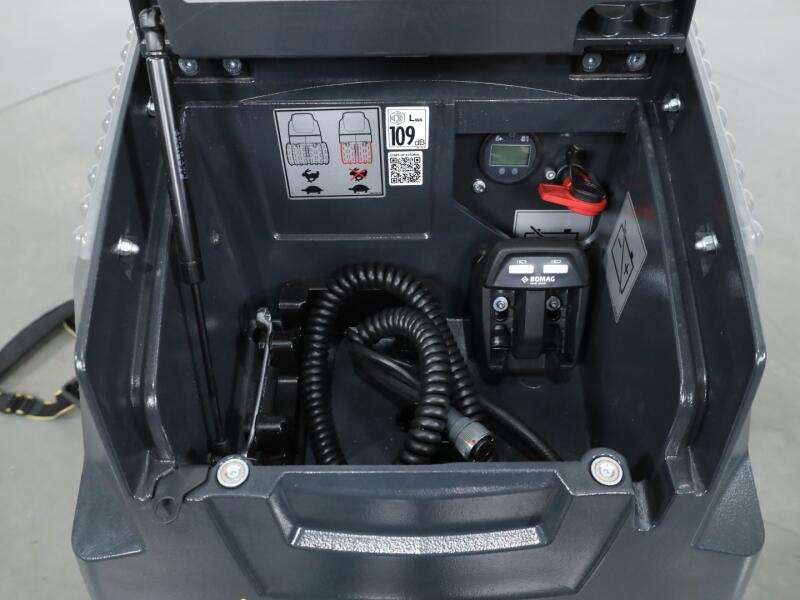 2026 Bomag BMP8500 + Economizer ADV1312 | Grondverdichting | Wals