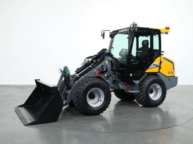 2026 Giant G3500 X-tra (Cabine) VK10869 | Wiellader | Mini Shovel