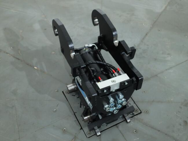 2026 Compacttilt CT3-HS4 CW05 - CW05 Afneembaar Kantelstuk VK10857 | Aanbouwdelen | Kantelstuk