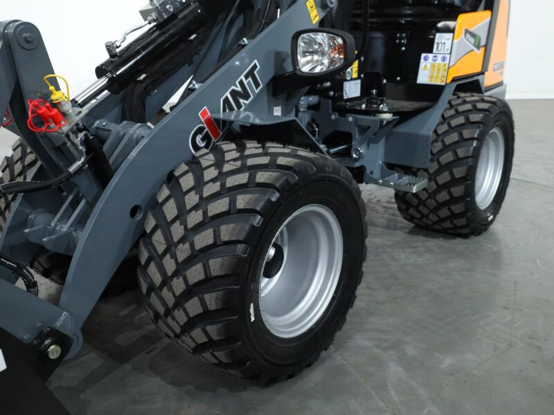 2026 Giant G2300 X-tra HD VV1522 | Wiellader | Mini Shovel