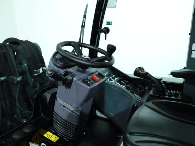 2026 Giant G3500 (Cabine) VK10925 | Wiellader | Mini Shovel