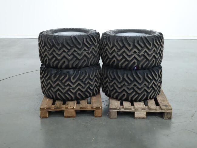 2026 Giant Set wielen G2700 440/50R17 AG MITAS DV1607 | Overige | Wielen / Banden