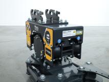 2026 Cangeo Plury W1 45 Trilblok met gripper CW05 (4-7t) VK11011 | Aanbouwdelen | Trilblok