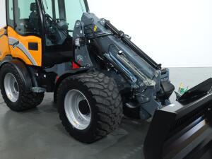 2026 Giant G5000 TELE